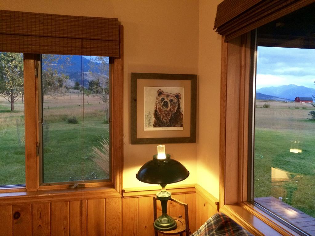 Pine Creek Cabin Livingston Montana Quarto foto
